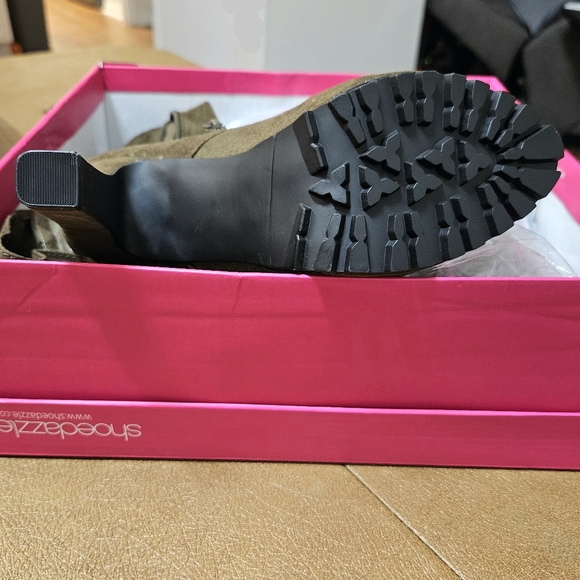 NIB REMI Platform Boot - Picture 7 of 11